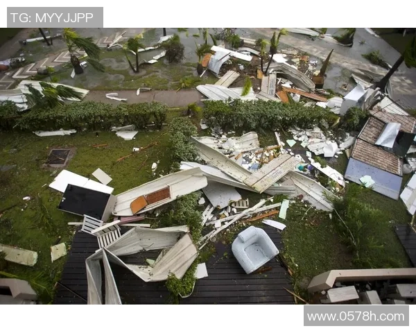 飓风来袭图圣马丁岛的生存挑战与重建希望